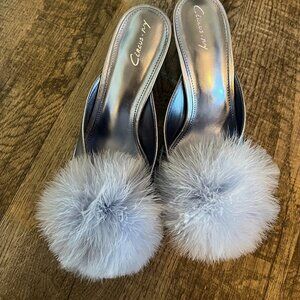 NEVER WORN Hadie Feather Fluff Glitter Mule (Women)